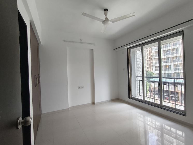 Room, shree-savali 2 Bedroom 905 Sq.Ft. Apartment In Mogharpada Thane 8844751