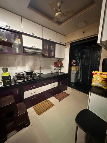 Kitchen in 1.5 BHK Apartment at Vaishali Apartment Ghansoli, Ghansoli – for Rent