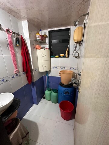 Master Bedroom in 1.5 BHK Apartment at Vaishali Apartment Ghansoli, Ghansoli – for Rent