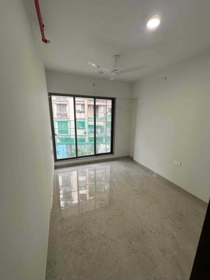 2 BHK 620 Sq.Ft. Apartment in Shree Shashwat CHS