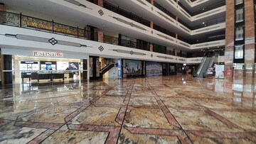  Office Space – Exterior View View at Vip Road - for Rent