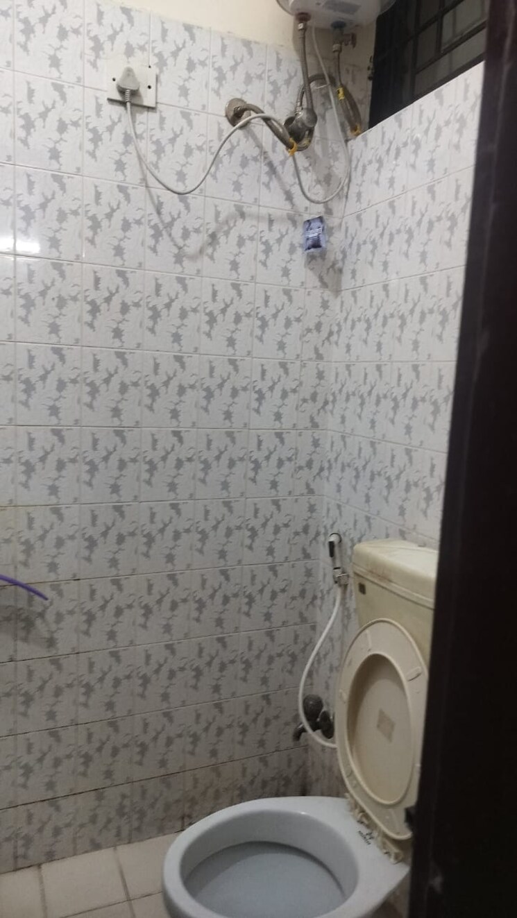 Bathroom, domlur 1 Bedroom 600 Sq.Ft. Apartment In Domlur Bangalore 8844766
