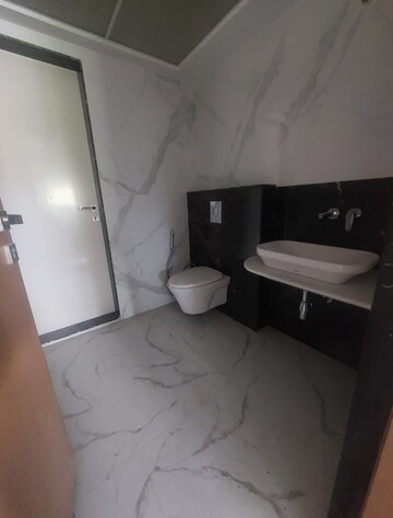 Bathroom in 6 BHK Apartment at Aundh – for Rent