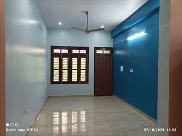 Room in 3 BHK Villa at Sushant Golf City – for Rent