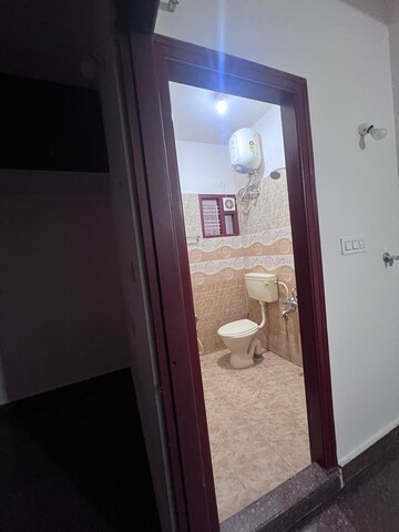 Room in 1 BHK Apartment at Domlur – for Rent