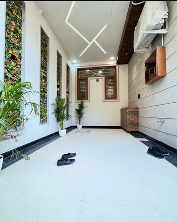Living Room in 3 BHK Builder Floor at Sector 33 – for Sale