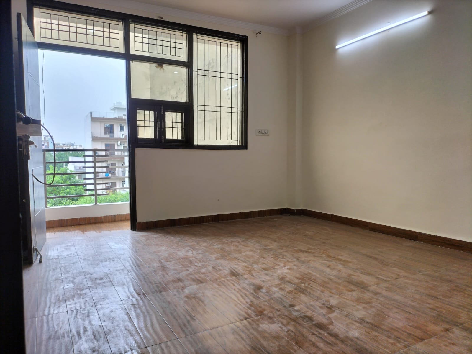 4 BHK Apartment For Rent in Gajraj Properties  Invest