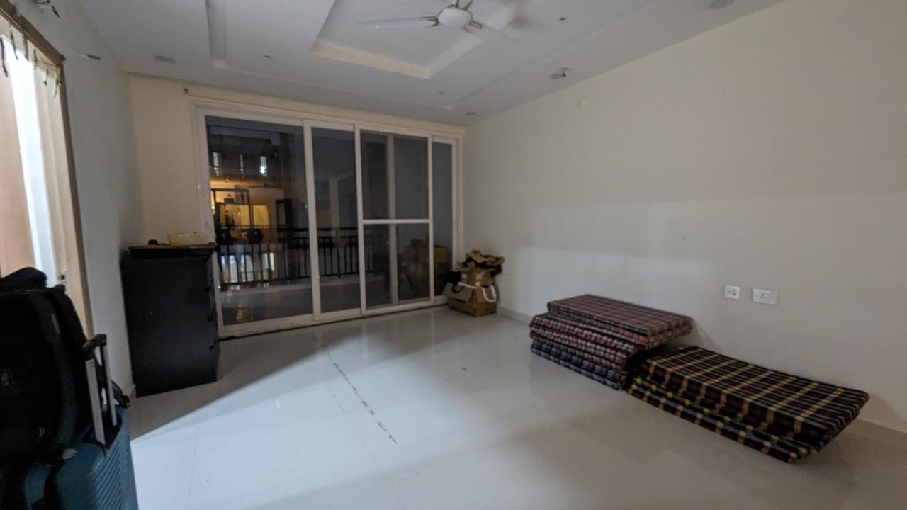 3 BHK Apartment For Rent in SMR Vinay Iconia Hyderabad
