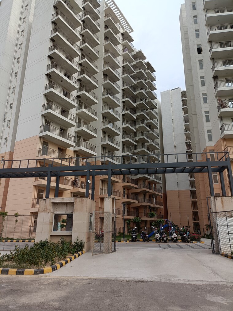 Exterior View, imperia-esfera 3 Bedroom 1815 Sq.Ft. Apartment In Sector 37c Gurgaon 8845210