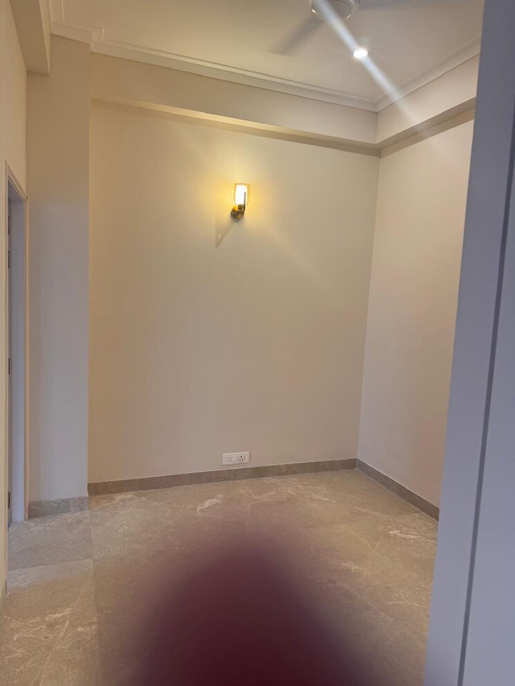 Room, dlf phase ii 3 Bedroom 2090 Sq.Ft. Builder Floor In Dlf Phase ii Gurgaon 8845204