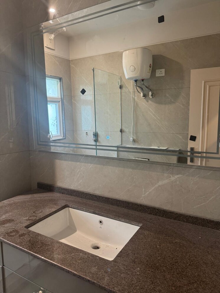 Kitchen, dlf phase ii 3 Bedroom 2090 Sq.Ft. Builder Floor In Dlf Phase ii Gurgaon 8845204