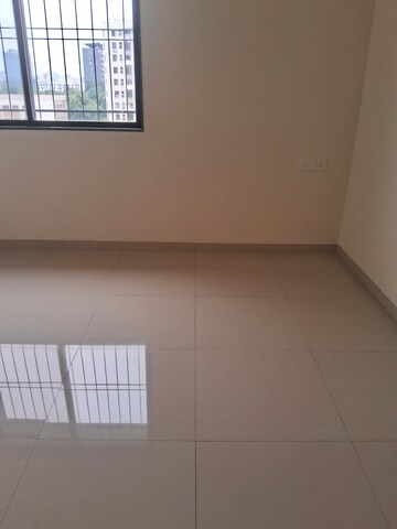 Room in 3 BHK Apartment at Pride Aloma County, Aundh – for Rent