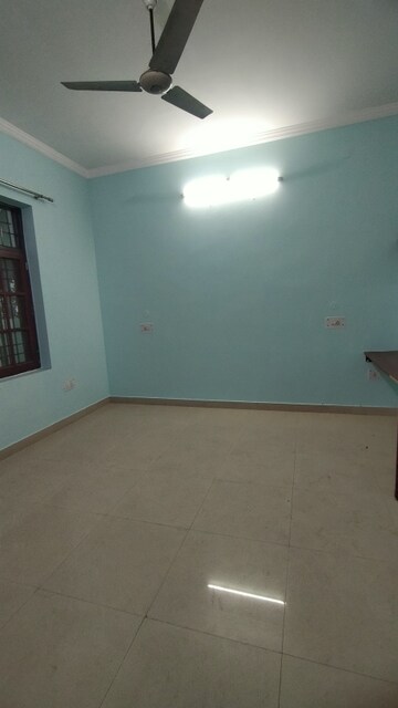1 BHK Independent House For Rent in Gomti Nagar