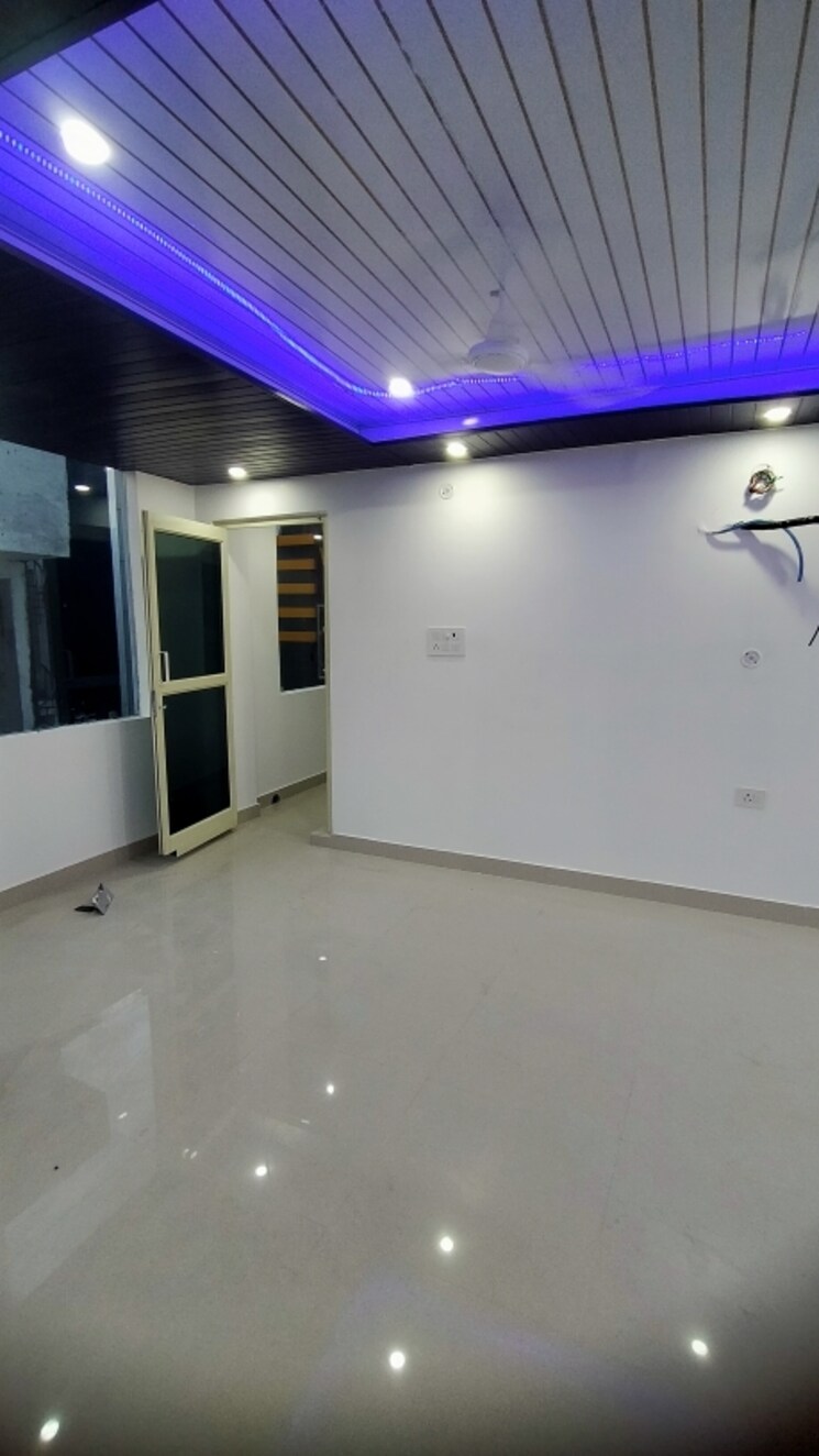 Floor Plan, gomti nagar Commercial Office Space 1100 Sq.Ft. In Gomti Nagar Lucknow 8845441