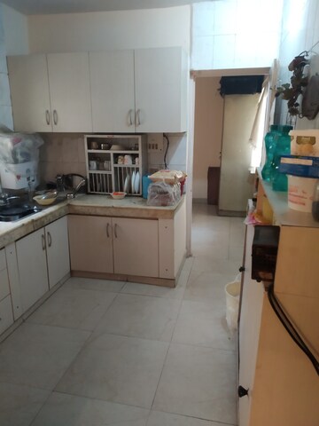 Kitchen in 1.5 BHK Independent House at RWA Apartments Sector 30, Sector 30 – for Rent