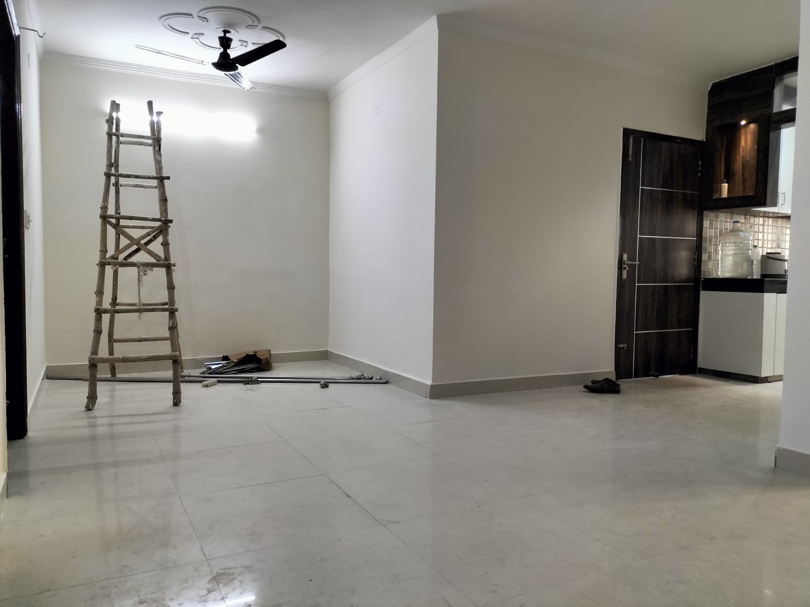 2 BHK Apartment For Rent in Gajraj Properties  Invest