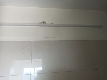Furnished Amenities in 1 BHK Apartment at Omkar Signet, Malad East – for Rent