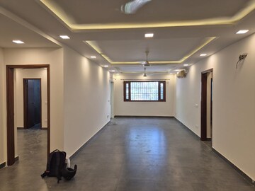 Building Lobby in 2 BHK Apartment at Ansal Celebrity Meadows, Sushant Golf City – for Rent