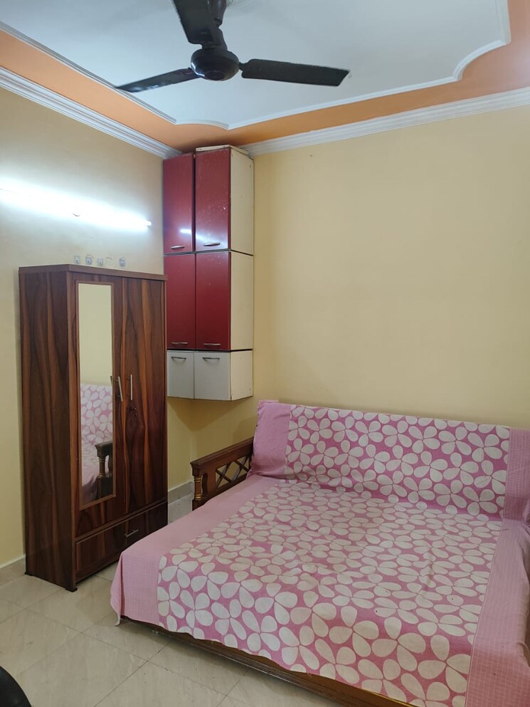 Bedroom, rwa-apartments 1 Bedroom 1200 Sq.Ft. Independent House In Sector 31 Noida 8845552
