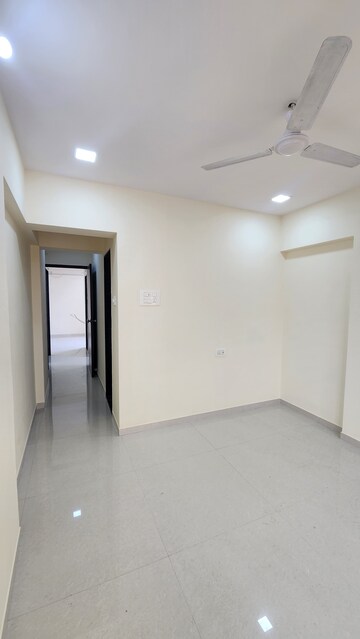 Room in 2 BHK Apartment at Madhuban Heights, Borivali West – for Rent