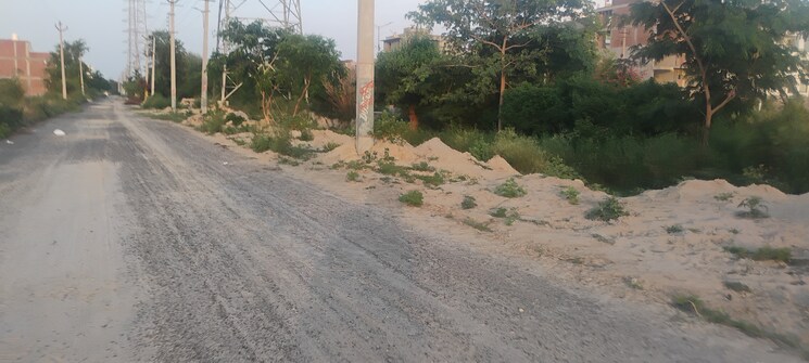 undefined, sector 80  300 Sq.Yd. Plot In Sector 80 Faridabad 8845596