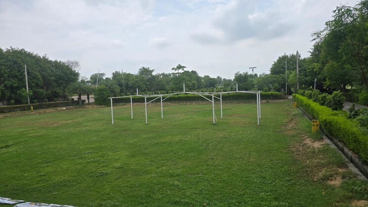 undefined, tappal  300 Sq.Yd. Plot In Tappal Aligarh 8845726