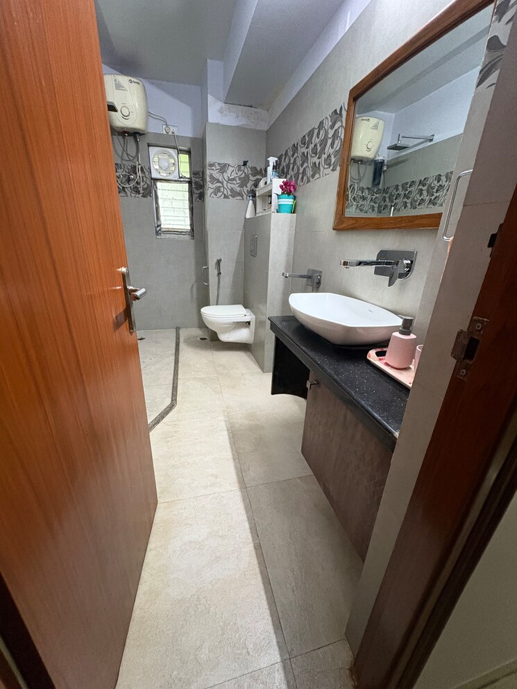 Bathroom, sugam-sabuj-row-house 4 Bedroom 2153 Sq.Ft. Villa In Narendrapur Kolkata 8845261