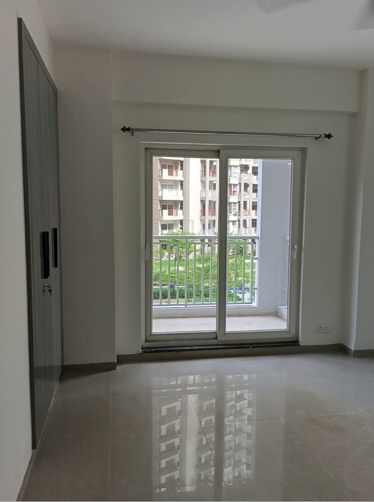 Room, shri-radha-sky-gardens 3 Bedroom 1940 Sq.Ft. Apartment In Sector 16b Greater Noida Greater Noida 8845704