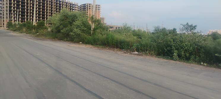 undefined, sector 78  190 Sq.Yd. Plot In Sector 78 Faridabad 8845733