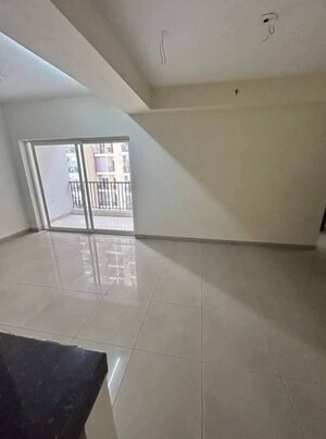 Furnished Amenities in 2 BHK Apartment at Panchsheel Greens II, Sector 16 Greater Noida – for Sale