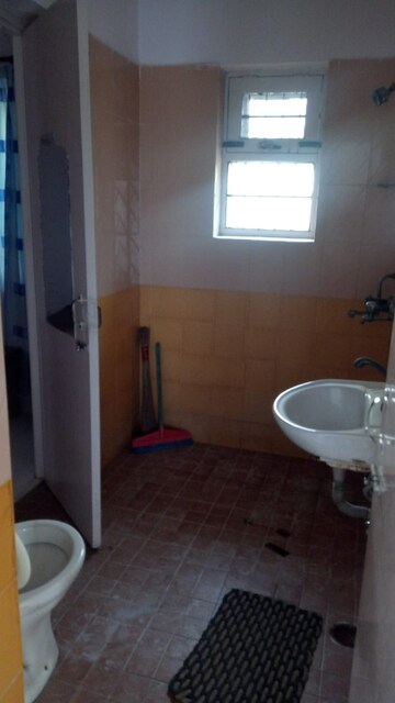 Bathroom in 3 BHK Independent House at RWA Apartments Sector 41, Sector 41 – for Rent