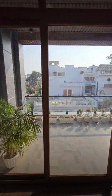 Master Plan in 6+ BHK Villa at Gomti Nagar – for Sale
