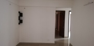 Room in 3 BHK Apartment at Ramprastha City The View, Sector 37d – for Rent