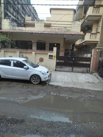 5 BHK Independent House For Sale in Niti Khand I