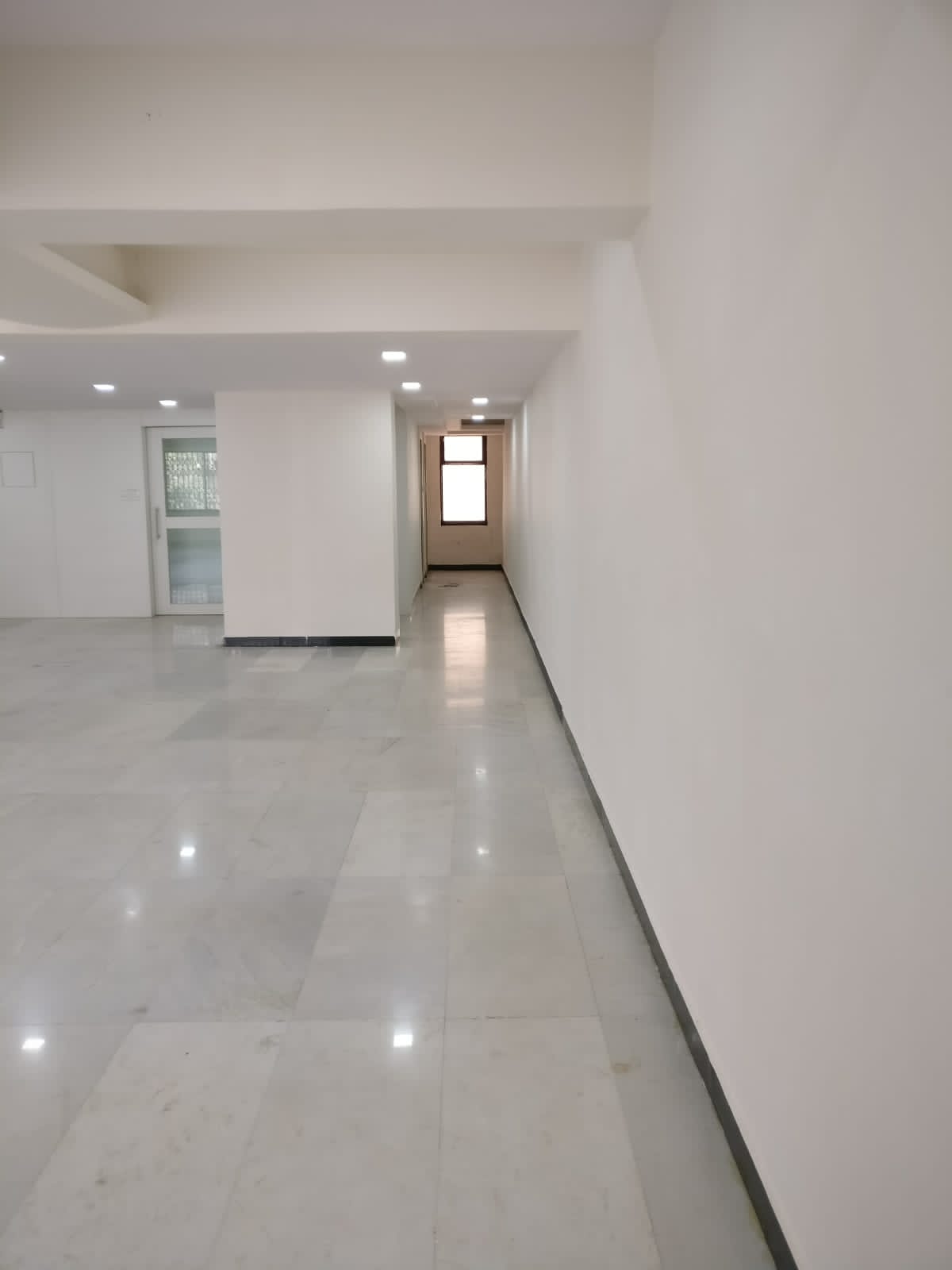 Office Space For Rent in Malad West