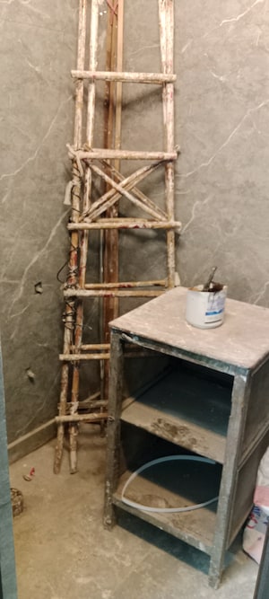 Staircase in 1.5 BHK Builder Floor at Dayanand Colony – for Sale