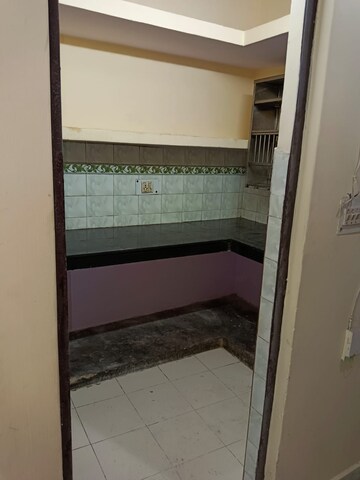 Bathroom in 1 BHK Builder Floor at Lajpat Nagar 4 – for Rent