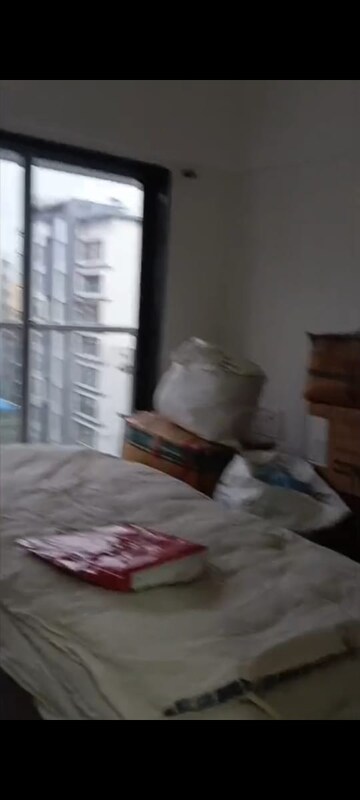Living Room in 2 BHK Apartment at Galaxy Pinnacle, Vile Parle East – for Rent