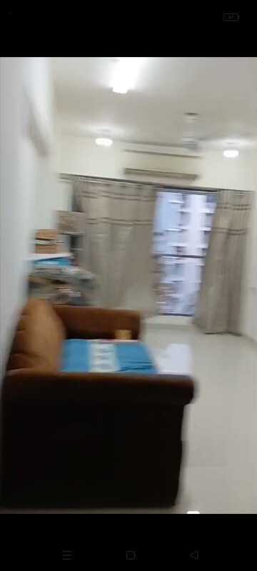 Furnished Amenities in 2 BHK Apartment at Galaxy Pinnacle, Vile Parle East – for Rent