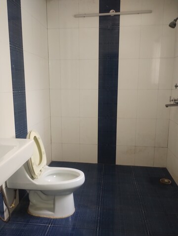 Bathroom in 2 BHK Builder Floor at Ansal Sushant Lok I, Sector 43 – for Rent