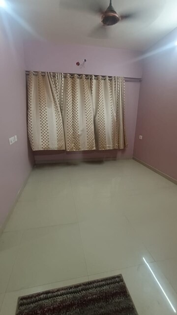 Room in 1 BHK Apartment at Dosti Planet North Tower Elmore, Shilphata – for Sale