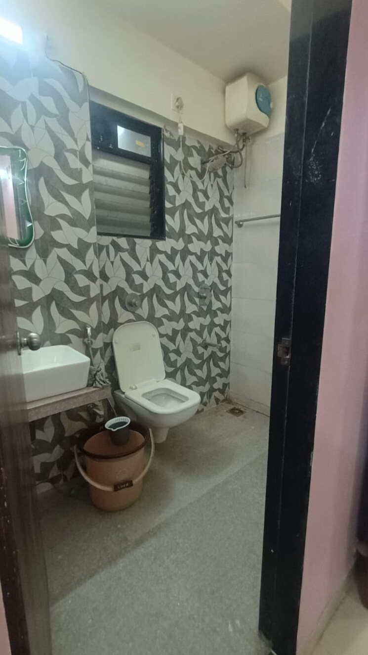 Bathroom, dosti-planet-north-tower-elmore 1 Bedroom 425 Sq.Ft. Apartment In Shilphata Thane 8845942