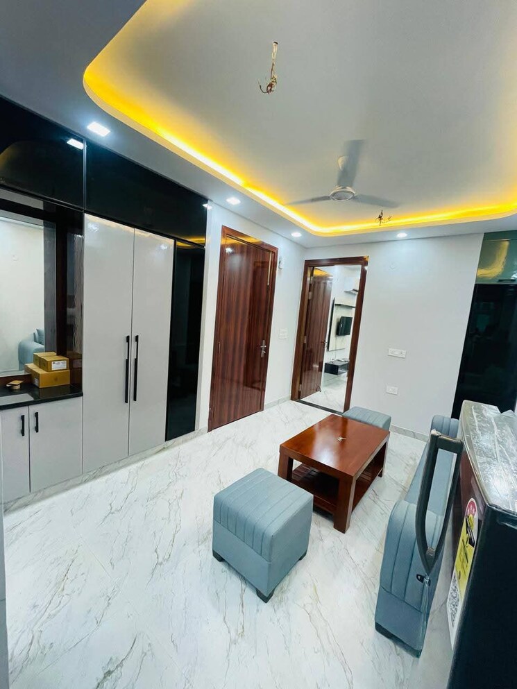 Living Room, freedom fighters enclave 2 Bedroom 900 Sq.Ft. Builder Floor In Freedom Fighters Enclave Delhi 8845940