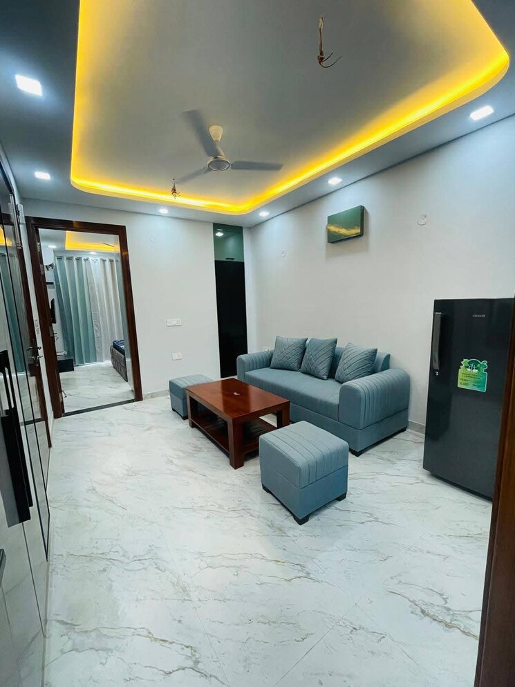 Living Room, freedom fighters enclave 2 Bedroom 900 Sq.Ft. Builder Floor In Freedom Fighters Enclave Delhi 8845940