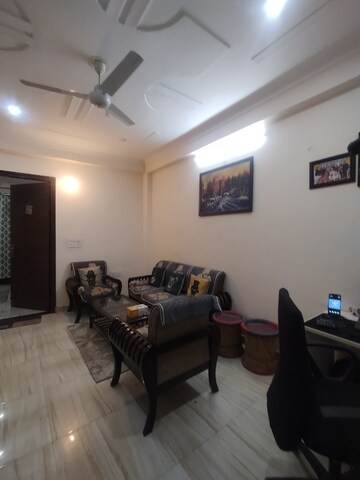 Furnished Amenities in 2 BHK Builder Floor at Ameya One, Sector 42 – for Rent