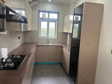 Building Lobby in 3 BHK Builder Floor at Green Park – for Rent