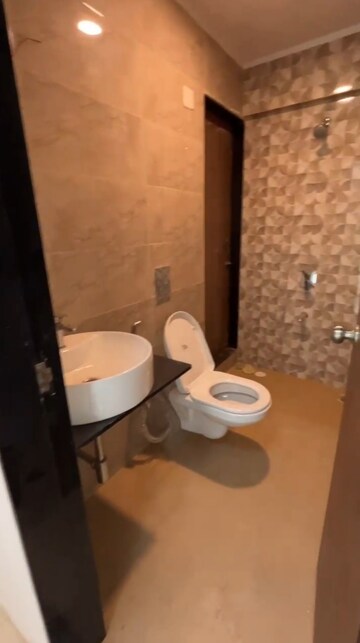 Bathroom in 3 BHK Apartment at Cosmos Sankalp Heights, Uthalsar – for Rent