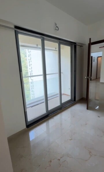 Room in 3 BHK Apartment at Cosmos Sankalp Heights, Uthalsar – for Rent