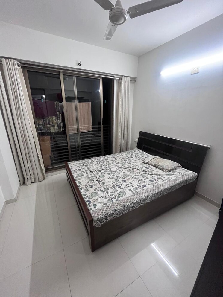 Bedroom, gala-eternia 3 Bedroom 1700 Sq.Ft. Apartment In Thaltej Ahmedabad 8846003