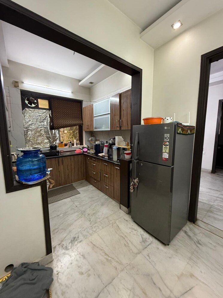 Kitchen, lajpat nagar 2 Bedroom 100 Sq.Yd. Builder Floor In Lajpat Nagar Delhi 8846012